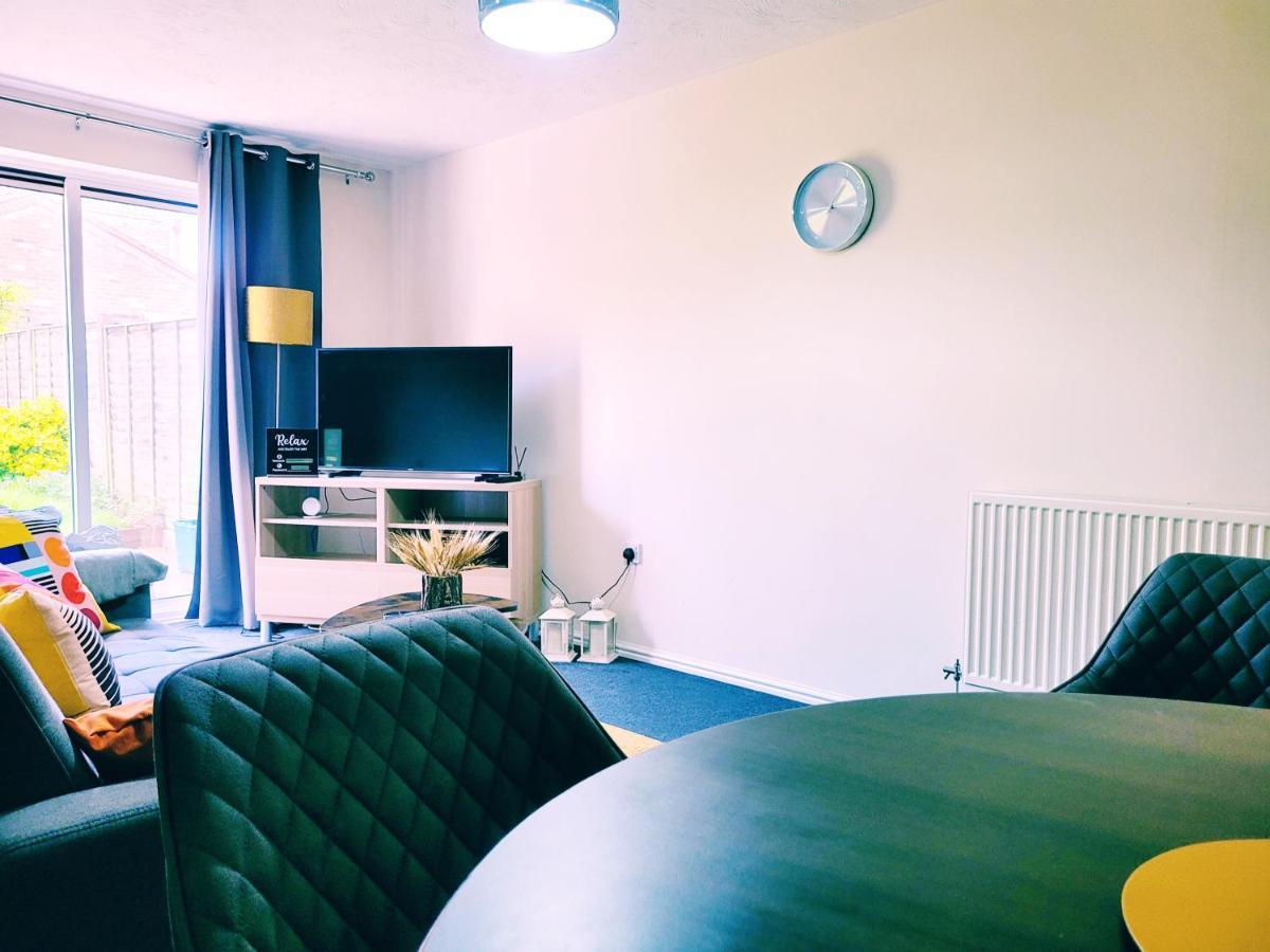 Modern 2 Bed House- Free Parking And Close To The Centre Bristol Ngoại thất bức ảnh