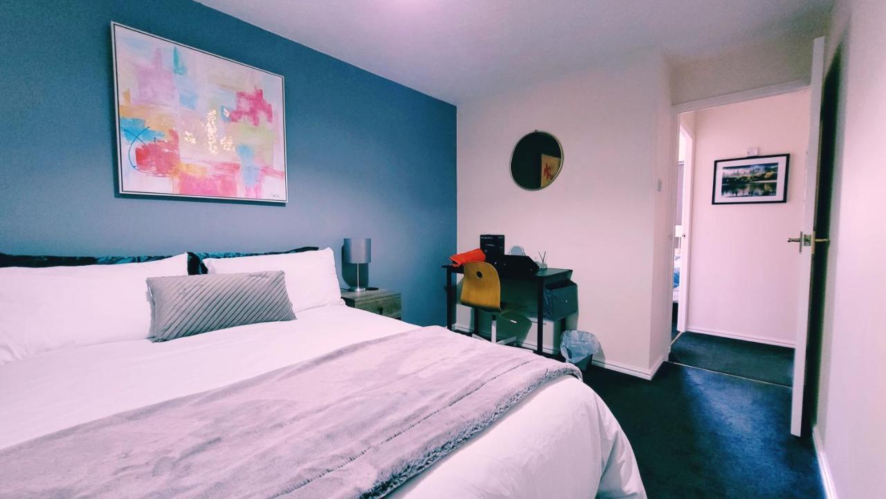 Modern 2 Bed House- Free Parking And Close To The Centre Bristol Ngoại thất bức ảnh