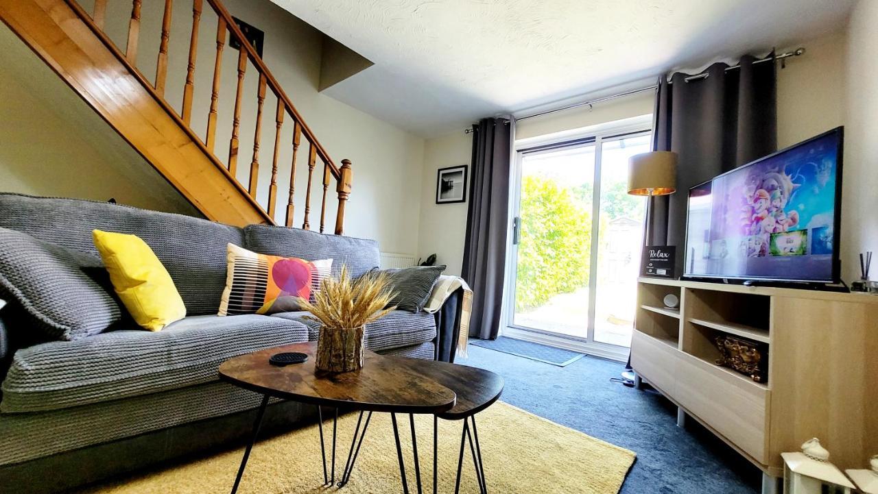 Modern 2 Bed House- Free Parking And Close To The Centre Bristol Ngoại thất bức ảnh